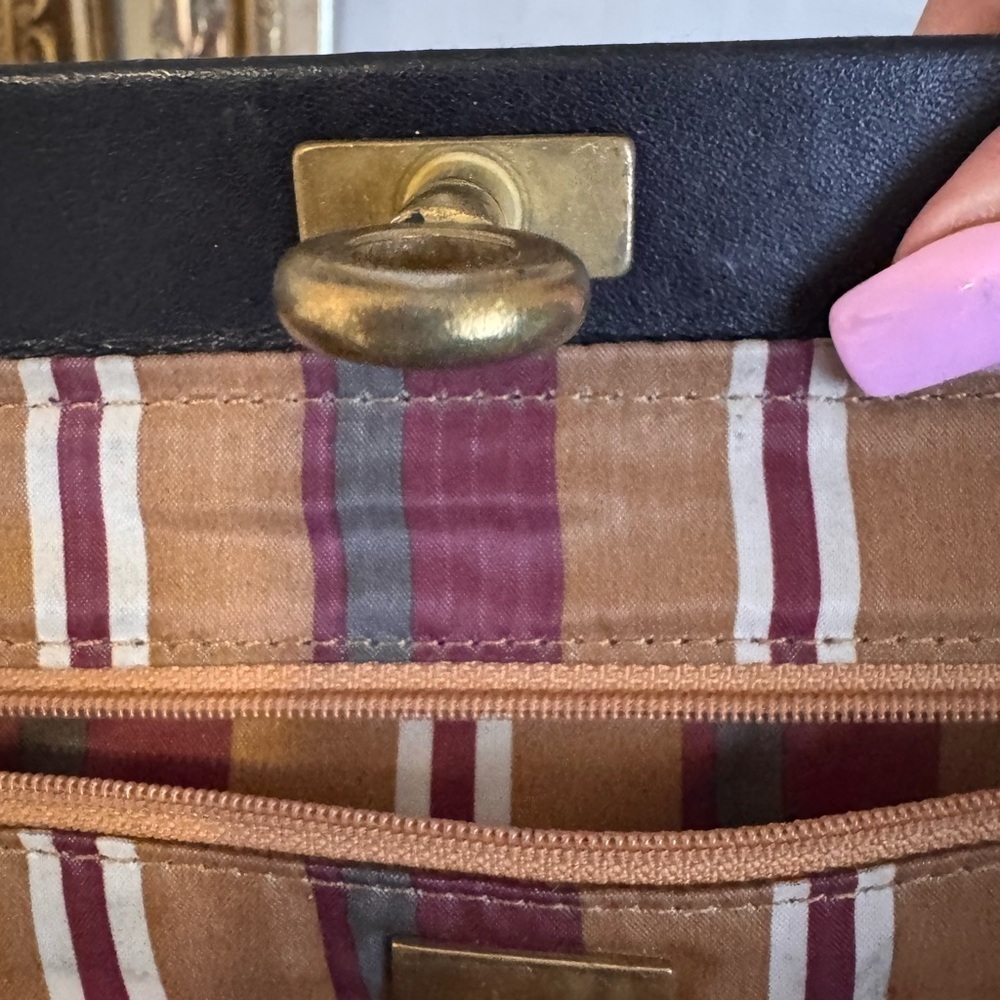 Anne Klein 2 Handbag - Picture 14 of 16